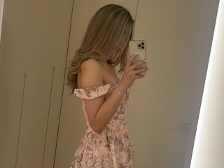 Главная фотография любовницы Алина