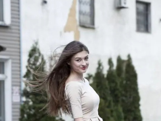 Главная фотография любовницы Ксюша