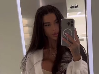 Главная фотография любовницы Оля