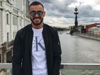 Главная фотография богатого любовника mikkee