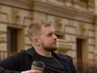 Главная фотография богатого любовника IG