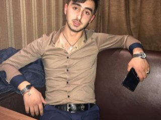 Главная фотография богатого любовника Баха