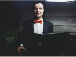 Главная фотография богатого любовника AlexW