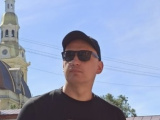 Фото споносра Денис