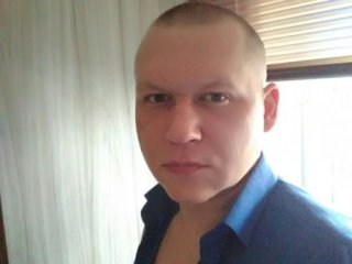 Главная фотография богатого любовника Max