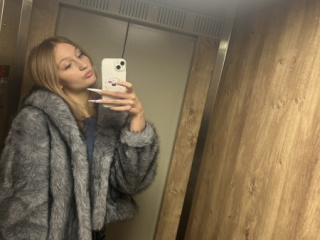 Главная фотография любовницы Дарья