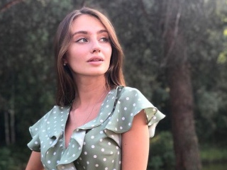 Главная фотография любовницы Юлия